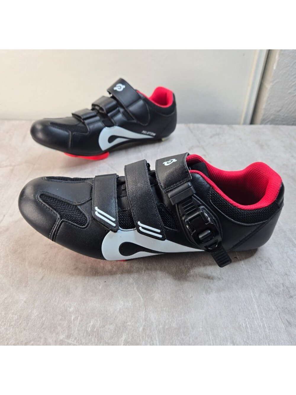 Peloton Cycling Shoes Men 10, Women 12 Black Indoor Bike Riding Adjustable Boots